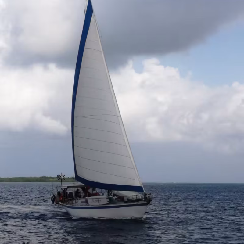 Centurion 47 exterior